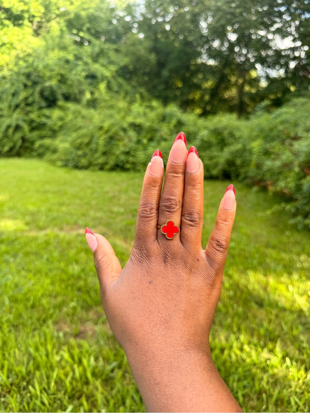 Red Clover-Shaped Gold Ring - Women's Fashion Jewelry